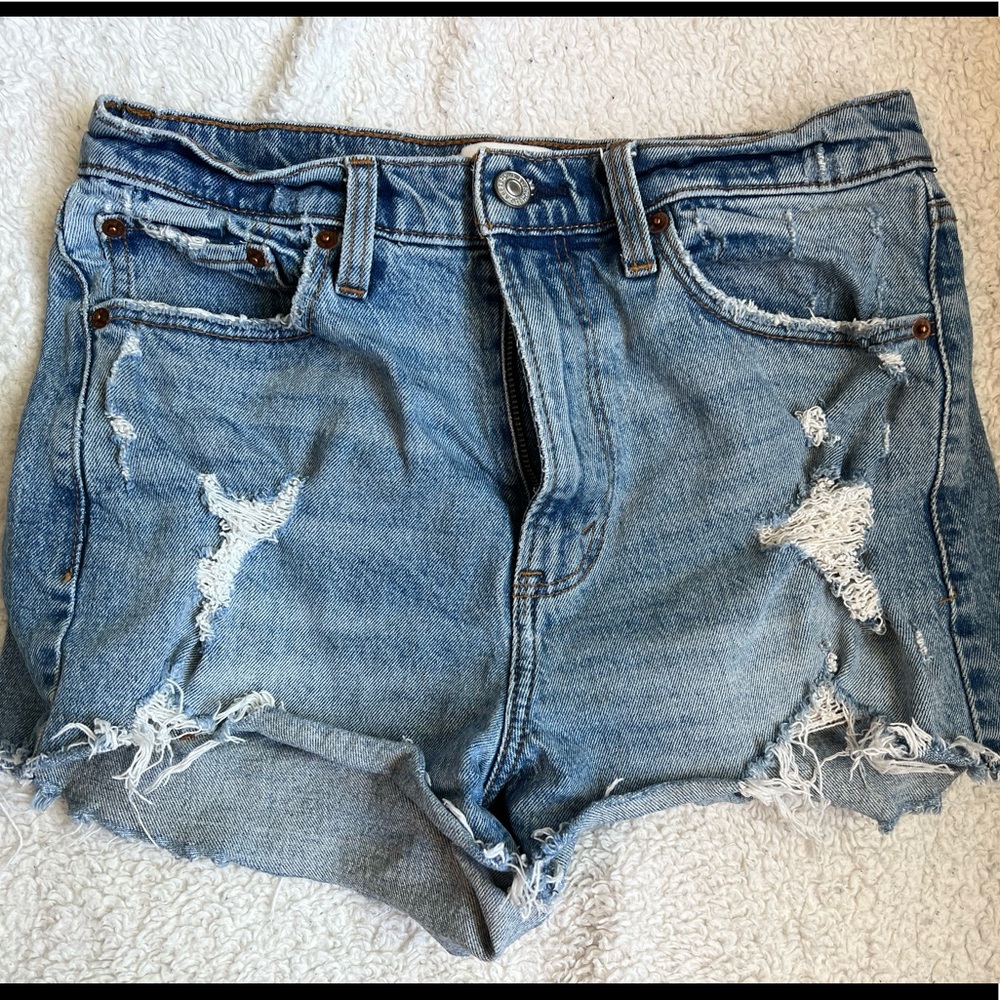 Abercrombie and Fitch mom shorts